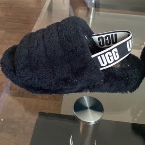 Ugg slides !